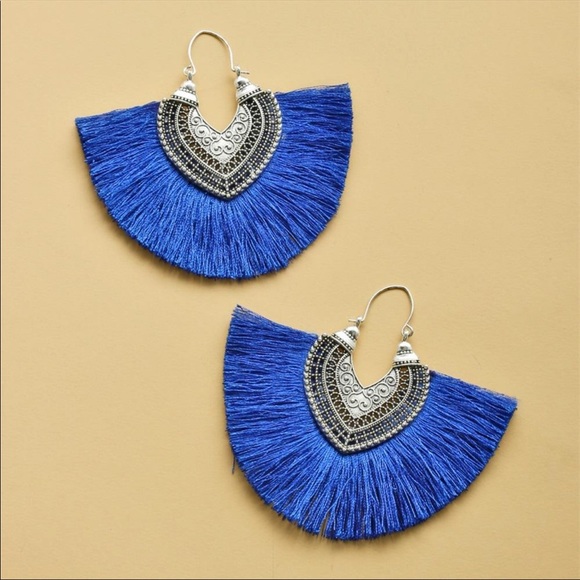 Jewelry - New boho gypsy tassel fan earrings